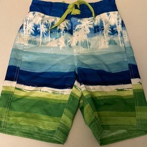 Wave Zone Boys swim trunks Size XS 4-5